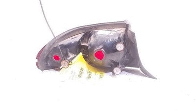2004 Buick Century Passenger Tail Light Brake Lamp 19149890