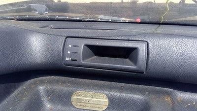 1989-1993 Mitsubishi Galant Vr-4 Clock Assembly On Dash Oem Black Mb728321