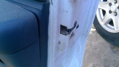 1994 Chevy Caprice Passenger Right Front Door Latch With Rods/cables Oem