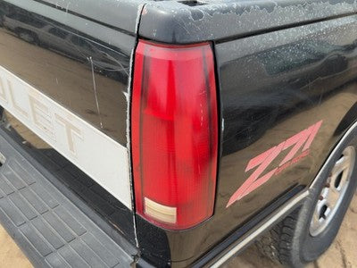 1988-1999 Chevy Silverado 1500 Passenger Right Tail Light Brake Lamp Oem Rear