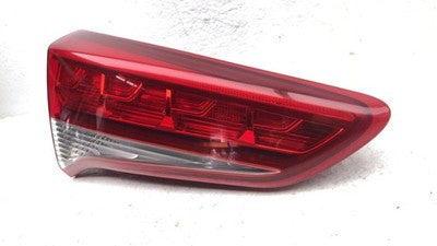 16-18 Tucson Driver Left Tail Light Brake Lamp Rear Inner Led Gate Mounted