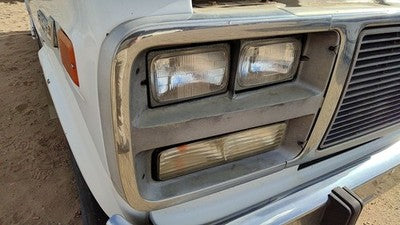 1992-1996 Gmc Van 3500 Passenger Right Head Light Surround Door Trim Oem