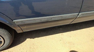 94 Olds Cutlass Ciera Passenger Right Rear Moulding From Door Back Trim Blue