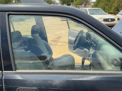 1998-2004 Isuzu Rodeo Passenger Right Front Side Window Door Glass Oem 5507124