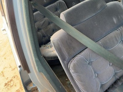 1986 Olds 88 Passenger Right Front Seat Belt Retractor Oem Shoulder Blue