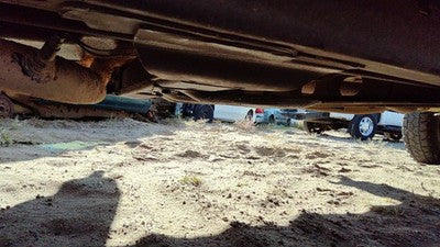2004 Silverado 1500 Transmission Crossmember Mount Bracket Oem 5.3L