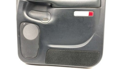 01 02 Sierra 2500 Hd Passenger Right Rear Door Panel With Switches Graphite 12D