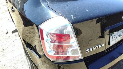 2007-2009 Nissan Sentra Driver Left Outer Tail Light Brake Lamp Oem Rear 2.0L
