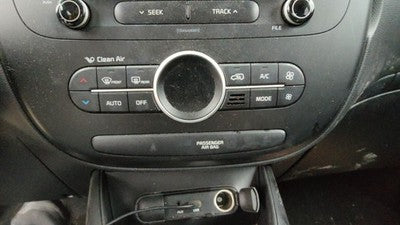 2017-2019 Kia Soul Temperature Control Module In Dash Heater Ac Head Unit Oem