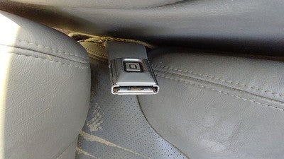 1994 Pontiac Bonneville Passenger Right Front Seat Belt Buckle Receiver Oem Gray