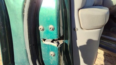 2000 Ford Taurus Driver Left Front Door Latch With Rods/Cables Oem