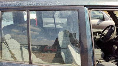 1991-1998 Suzuki Sidekick Passenger Right Rear Side Window Door Glass Oem Back