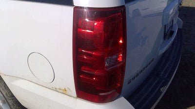 2007-2014 Chevy Suburban Driver Left Tail Light Oem Brake Lamp Rear 22837923