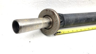 1993-1997 Nissan Hardbody Rear Drive Shaft Oem Back Driveline 2.4L Mt 4X4
