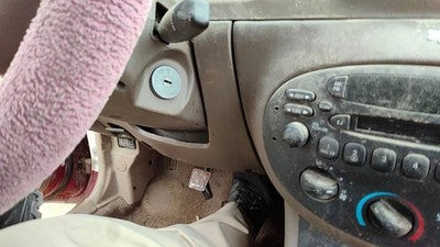 1997-2002 Ford Escort Lower Dash Under Column Knee Bolster Trim Panel Oem Tan