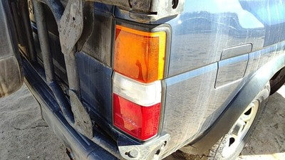 1987-1995 Nissan Pathfinder Passenger Right Tail Light Brake Lamp Oem Rear