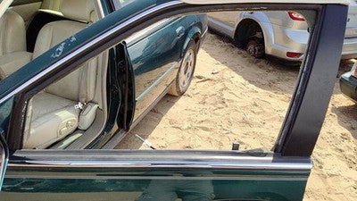 1998-2004 Cadillac Seville Driver Left Front Side Window Door Glass Oem 25734408