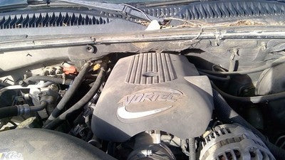 2001 Chevy Tahoe Engine Cover Top Plastic Shield Oem 5.3l