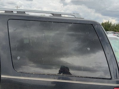 1997-2002 Ford Expedition Driver Left Rear Quarter Glass Back Side Window Oem