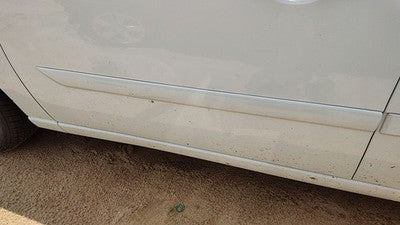 00-07 Station Wagon Driver Left Front Moulding From Door Trim Strip White Yz