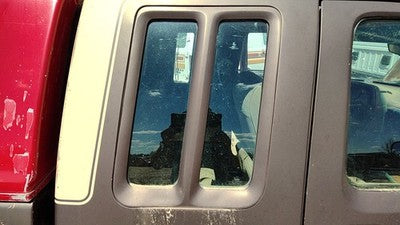 1980-1991 Ford F150 Passenger Right Rear Quarter Glass Back Side Window Oem
