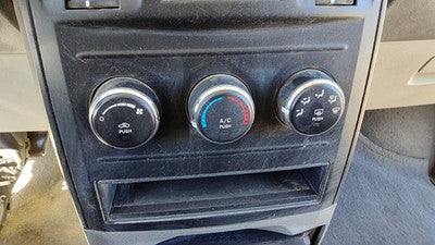 08-09 Dodge Grand Caravan Temperature Control Module In Dash Heater Ac Head Unit