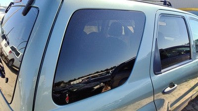 2002-2007 Ford Escape Passenger Right Rear Quarter Glass Back Side Window Oem