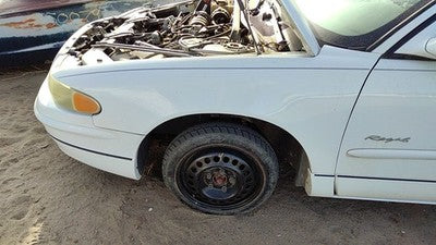 1997-2004 Buick Regal Driver Left Front Fender Oem White 16U 12455103