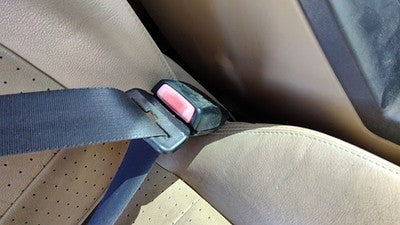 2005-2006 Land Rover Lr3 Passenger Right Front Seat Belt Buckle Receiver Oem Tan