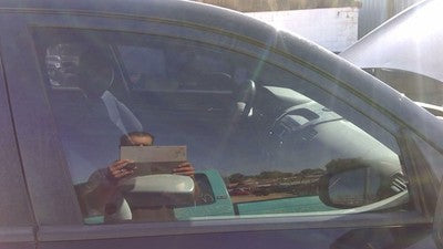 2011-2013 Kia Sorento Passenger Right Front Side Window Door Glass Oem
