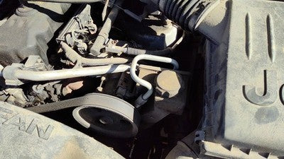 2002-2004 Jeep Grand Cherokee Power Steering Pump With Mount Bracket Oem 4.0L