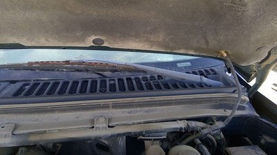 1999 F250 Super Duty Driver Left Windshield Wiper Arm Oem Blade Lever