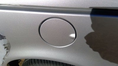 1997-2005 Chevy Venture Fuel Tank Door With Hinge Gas Lid Oem Filler Silver 12u