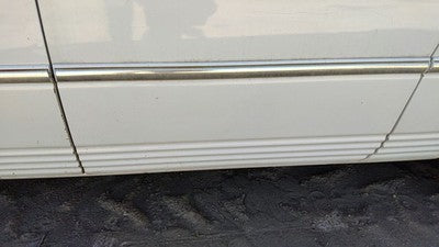 98 Town & Country Driver Left Rear Moulding From Door Back Trim Pwp Golden White