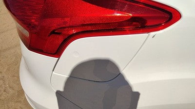 2012-2018 Ford Focus Fuel Tank Door With Hinge Gas Lid Oem Filler White Yz