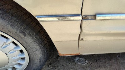 1997-2005 Park Ave Ultra Driver Left Moulding From Fender Oem Trim Strip Silver