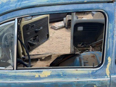 1965-1977 Vw Super Beetle Driver Left Front Side Window Door Glass Oem