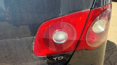 2005-07 Vw Jetta Passenger Right Inner Tail Light Brake Lamp Oem Rear 1K5945094f