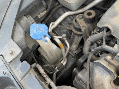 10-13 Kia Sportage Windshield Washer Fluid Reservoir With Pump Oem Wiper Tank
