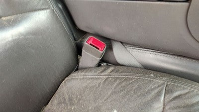 02-05 Buick Lesabre Passenger Right Front Seat Belt Buckle Receiver Graphite 933