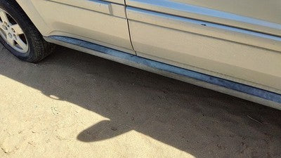 06-09 Chevy Equinox Passenger Right Lower Rocker Panel Moulding Side Skirt Oem