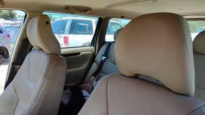 2001-2004 Volvo V70 Xc Pair Of Headrests Oem Left Right Set Seat 9191829
