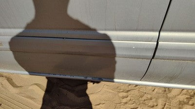 00-05 Venture Driver Left Front Moulding From Door Oem Trim Strip Silver 17U