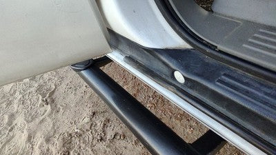 2001 Chevy Suburban Passenger Right Lower Sill Step Moulding Trim Panel Oem