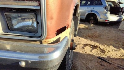 1981-1988 Chevy K30 Driver Left Front Fender Oem 15634642