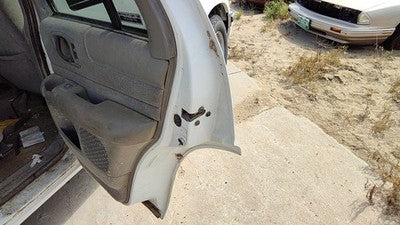 1995-2005 S10 Blazer Passenger Right Rear Door Latch With Rods/Cables Oem Back