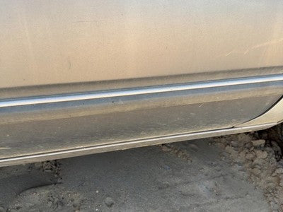 1986 Olds 88 Passenger Right Front Moulding From Door Oem Trim Strip
