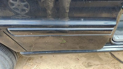 98-05 Mercedes Ml320 Passenger Right Rear Moulding From Door Oem Back Trim Strip