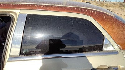 2006 Chrysler 300 Driver Left Rear Side Window Door Glass Oem Back 05065891Ac