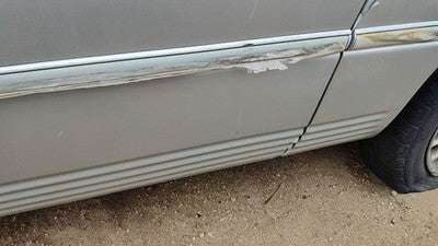 2000 Town & Country Driver Left Rear Moulding From Door Back Trim Strip Silver